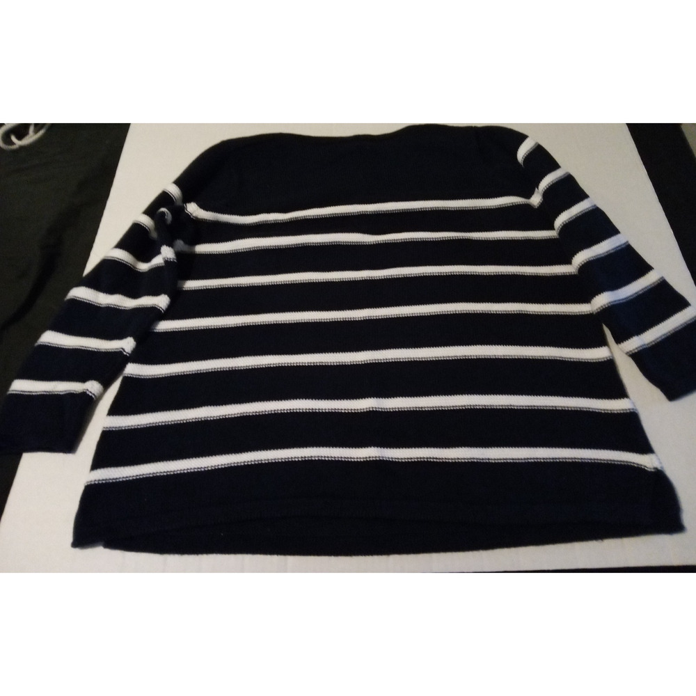 Lands End Size XL Blue Sweater With White Stripes - Picture 2 of 3